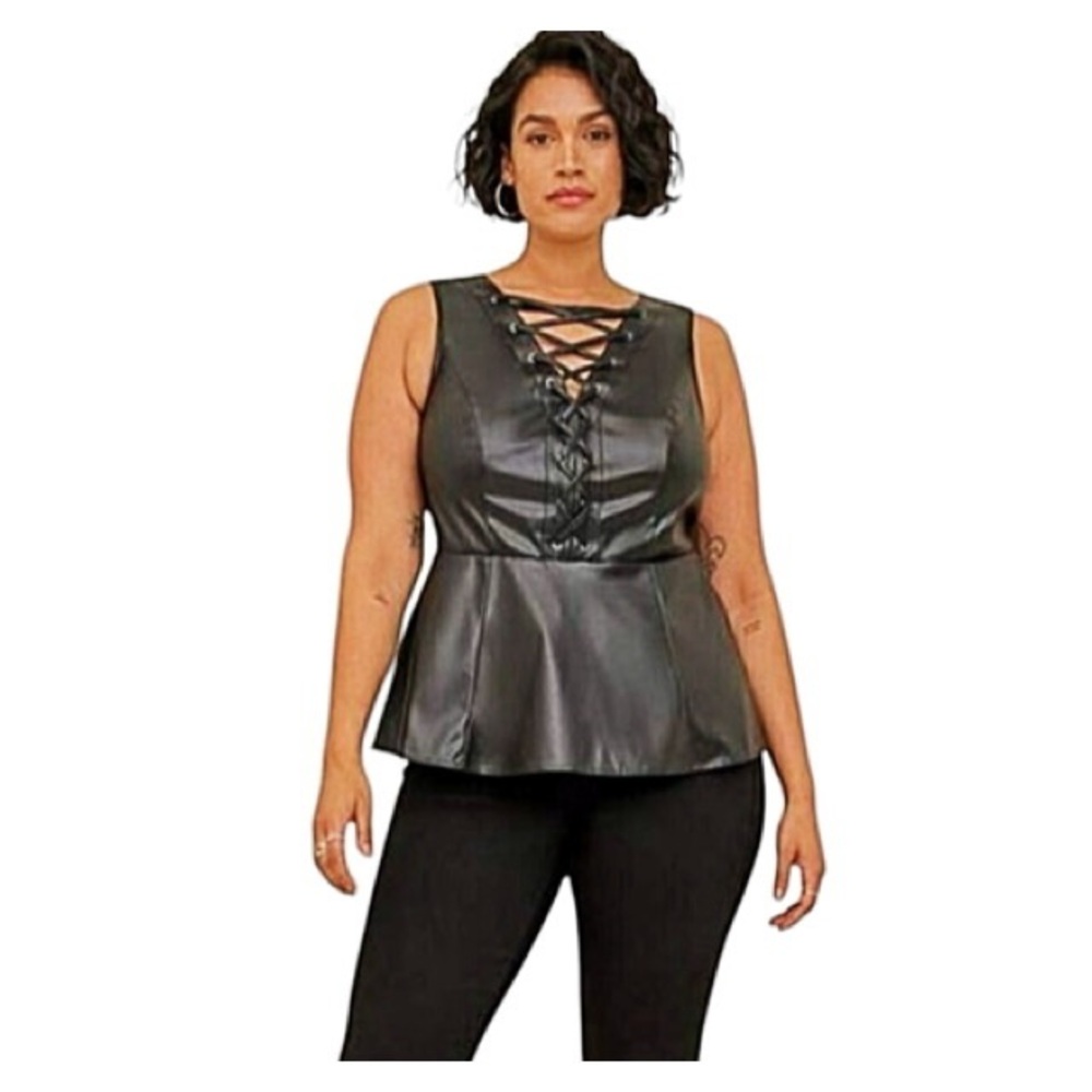 TORRID Top Black Faux Leather Lace-up Bikers Top NEW WITHOUT TAGS Plus Size 3X